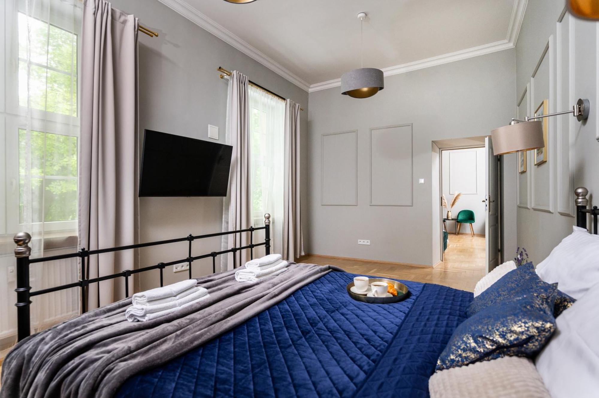 Old Town Luxury Apartment - Rynek Szewska 크라쿠프 외부 사진